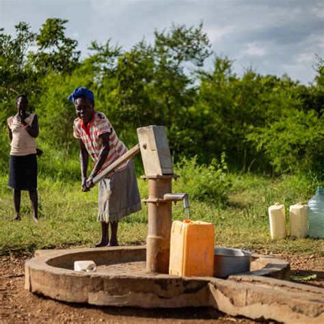 14ko11nvcemfm2q5npjpgitbphmb8pfnpc|Donate to provide clean water today. .